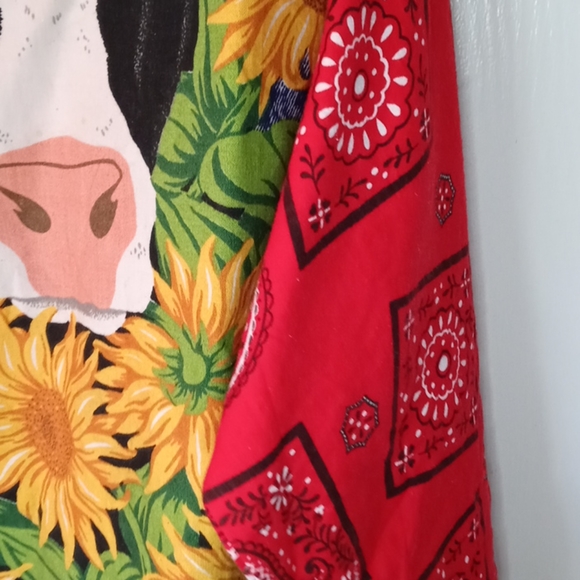 Handmade Unisex Apron - Picture 4 of 4